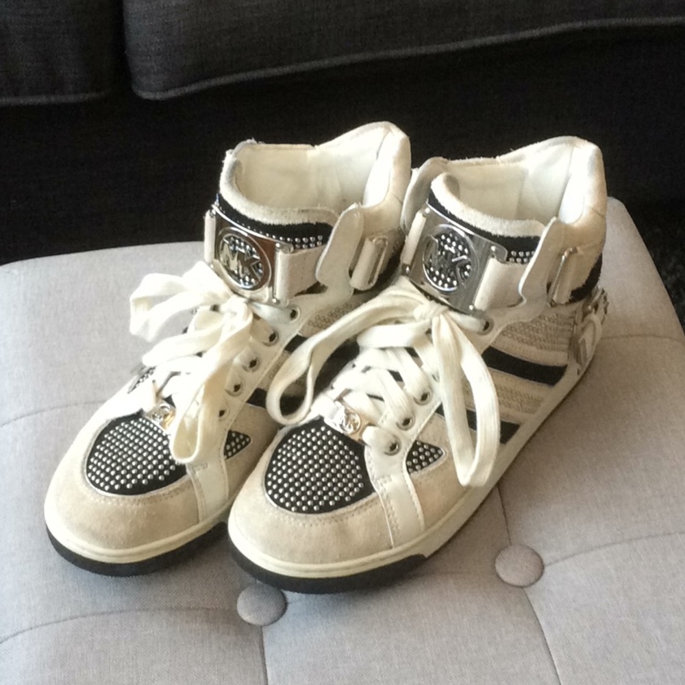 MICHAEL KORS size 6.5 sneakers